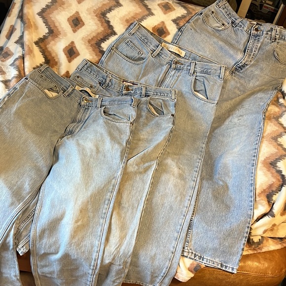 Levi “The Original “ Relaxed jeans Bundle - Picture 4 of 5